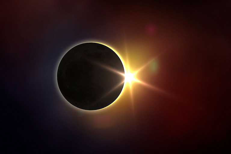 Увидеть лунное затмение можно будет с самолета – узнали подробности