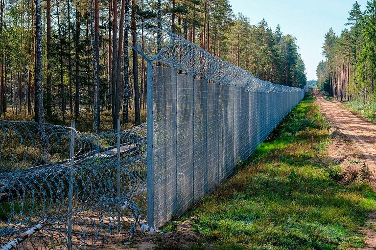 Белорусскую деревню у границы с Украиной нужно обходить за 4 км – ГПК