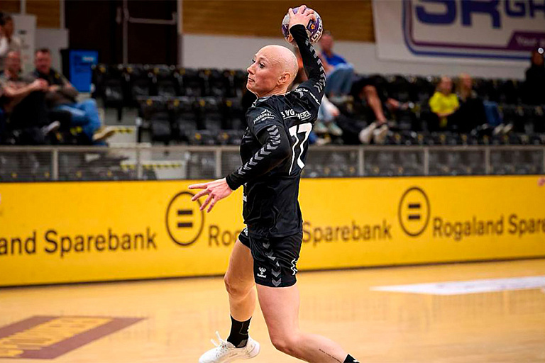 Легендарная гандболистка отыграла матч спустя 5 дней после химиотерапии