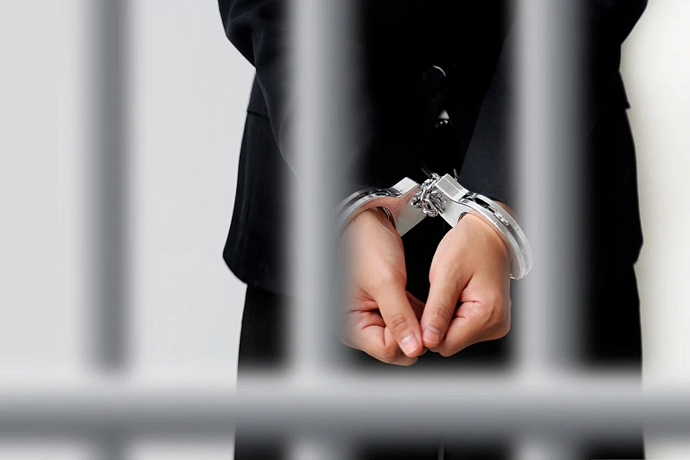 Задержан топ-менеджер химического предприятия – ему грозит 15 лет тюрьмы