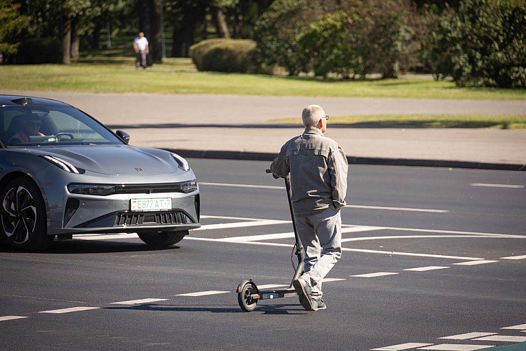 Узнали, нужно ли спешиваться на проблемном перекрестке – точный ответ ГАИ