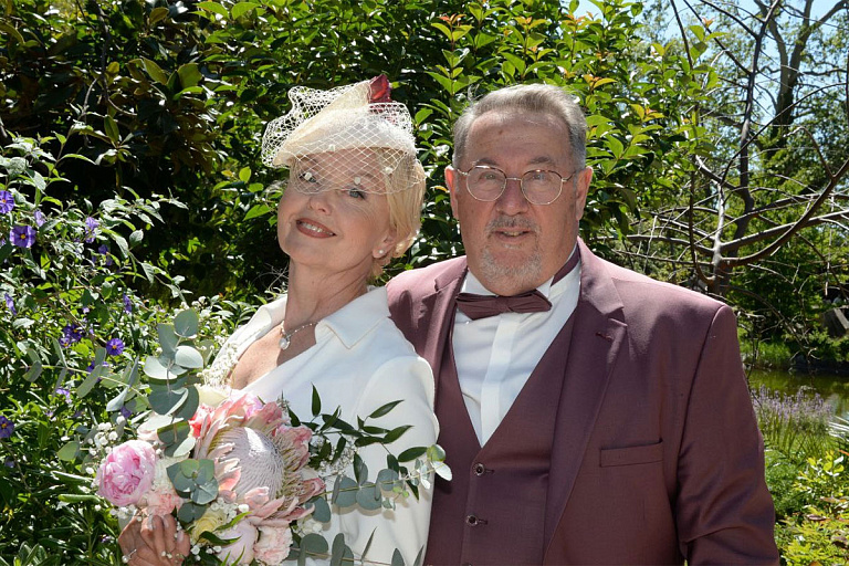 Любовь есть всегда: белоруска на пенсии вышла замуж и живет во Франции