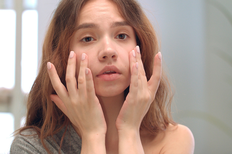 Реанимация и шрамы: до чего довела девочку из Гродно обычная косметика