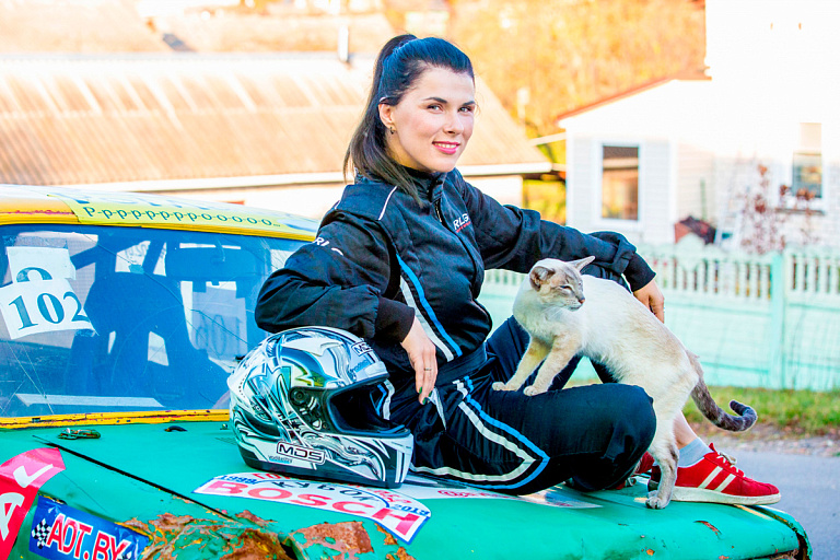 Как научиться водить машину без стресса и аварий – советы эксперта