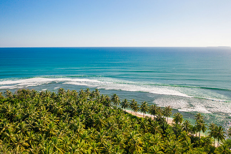 Белорусы смогут из Минска улететь на райский остров – рейсы уже в октябре