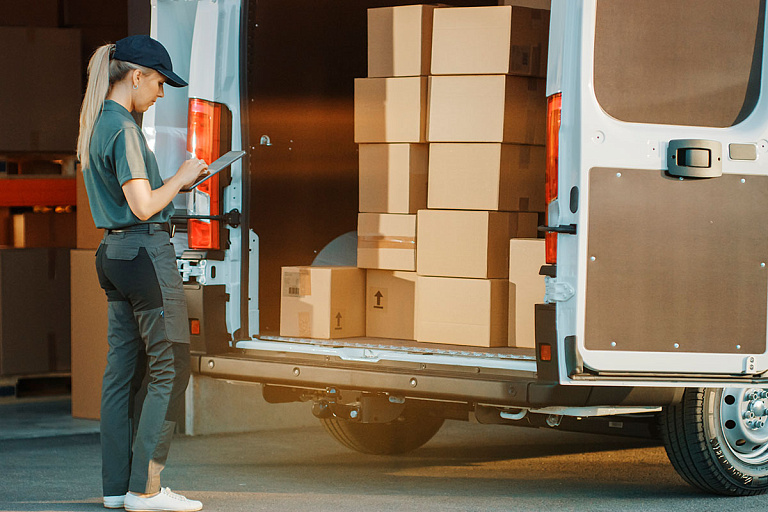 Отправлять посылки станет дороже: популярный сервис доставки повысил тарифы