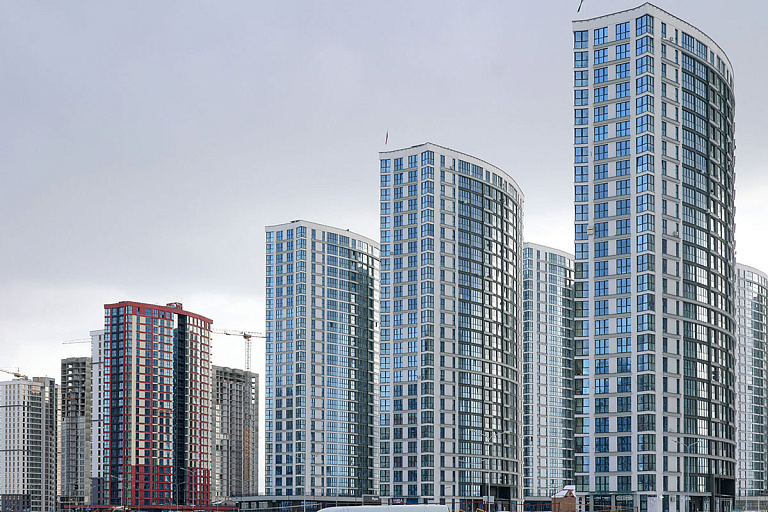 Неудачный месяц для жилья: в августе построили меньше всего квартир