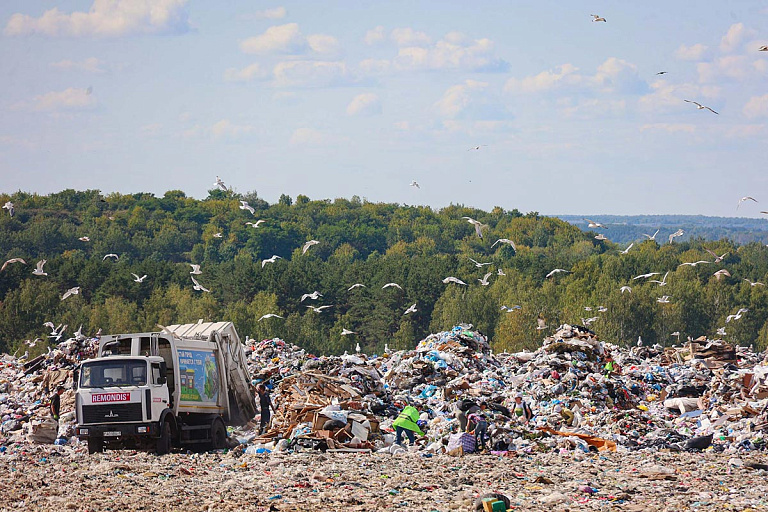 Думали, город утонет в мусоре: Гомель спасают новым заводом