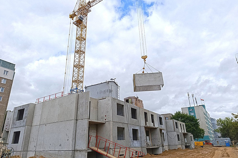 Три этажа за месяц: в Минске строят квартал по необычной технологии