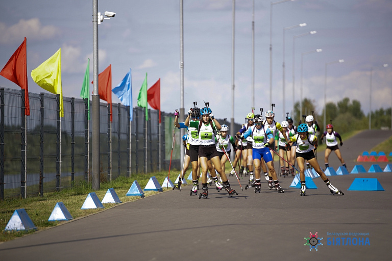 Стартовал чемпионат Беларуси по летнему биатлону: лидеры сборной в топе