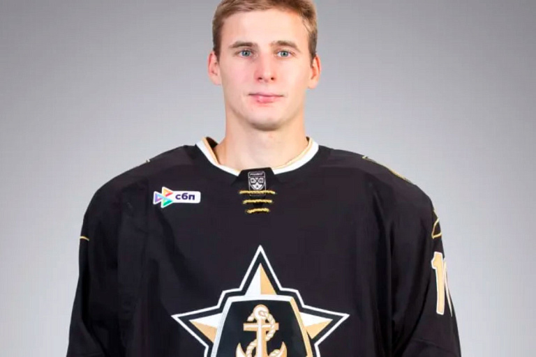 Белорусский хоккеист покинул российский клуб, не сыграв – кто он такой