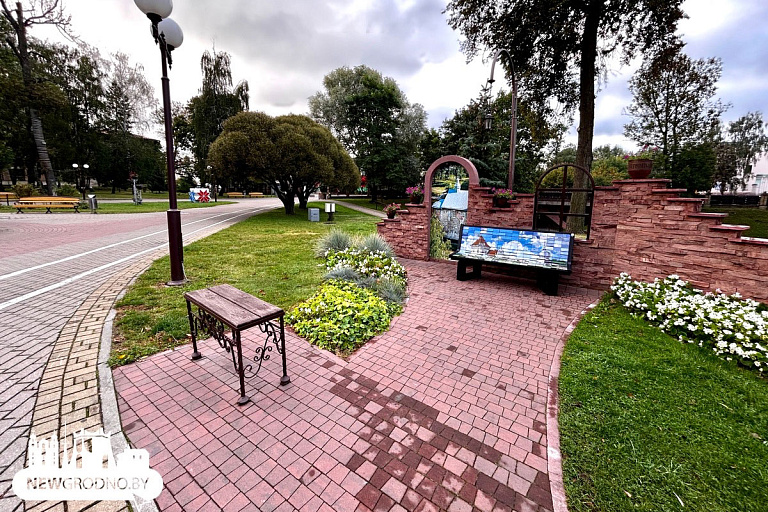 Выбери свой пейзаж: уникальный арт-объект заметили в Гродно – видео