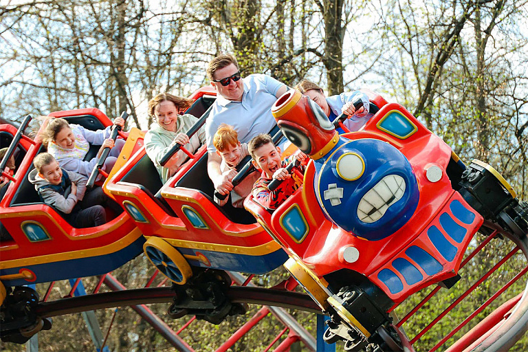 Узнали, когда в Минске закончится сезон фонтанов и аттракционов