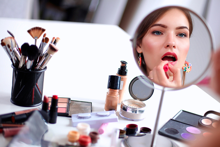 Беларусь вошла в топ-3 любимых косметических стран у россиян