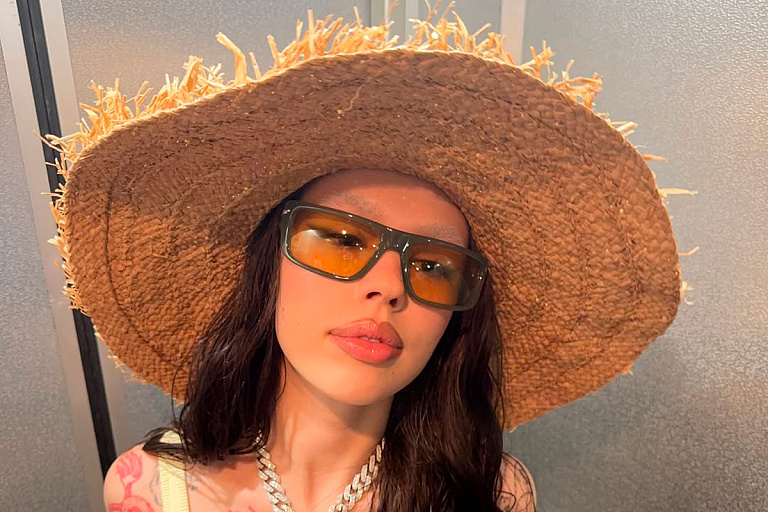 У Инстасамки серьезный конфликт со стилистом – что стало причиной