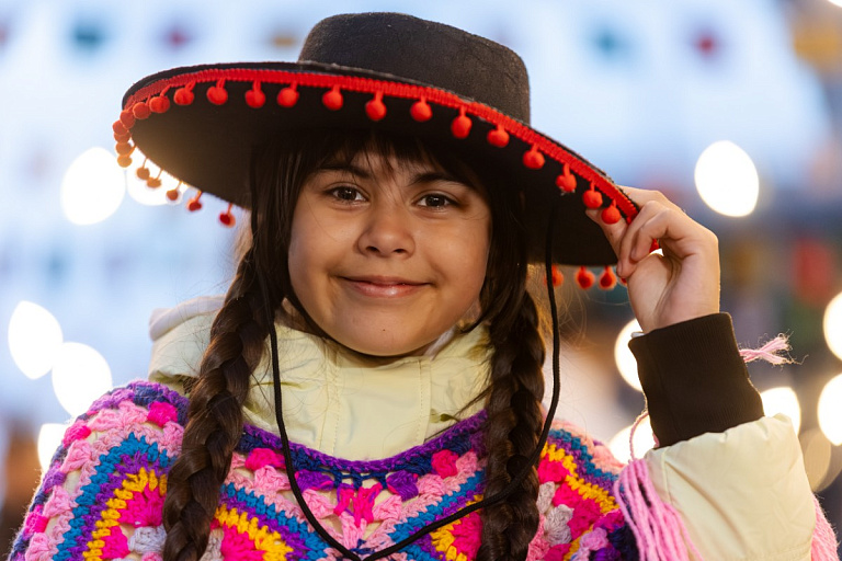 Сомбреро и пунш для всех: как в Минске прошел фестиваль "Hola, Мексика"