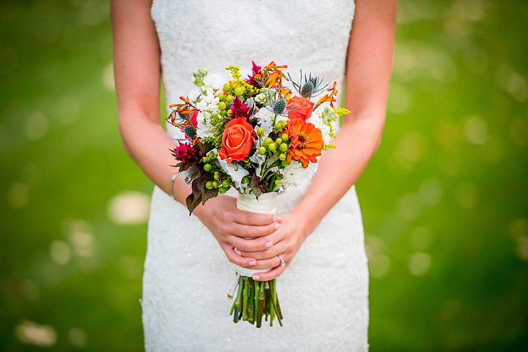 Женщина ищет мужа с помощью билбордов – и уже получила почти 1000 откликов