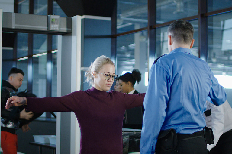 Немка привезла в Беларусь слитки золота под видом сувениров