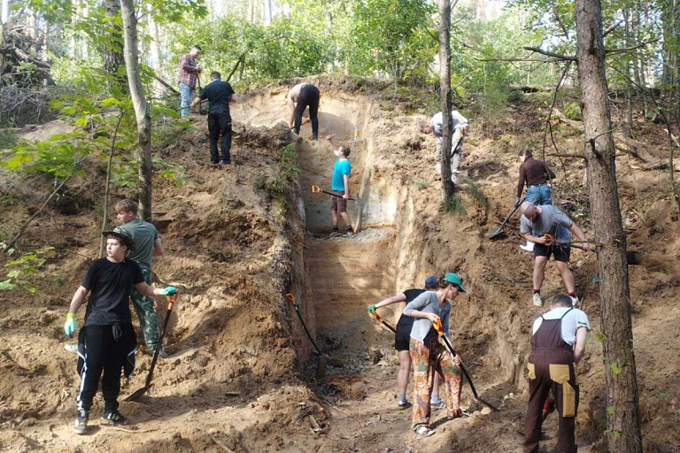 На Брестчине исследуют самый древний памятник палеолита в Беларуси – что нашли