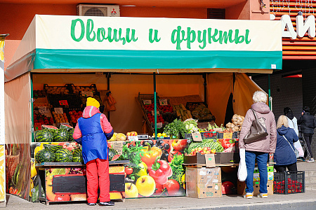 Томаты и яблоки по Br6: узнали, что происходит с ценами на фрукты и овощи