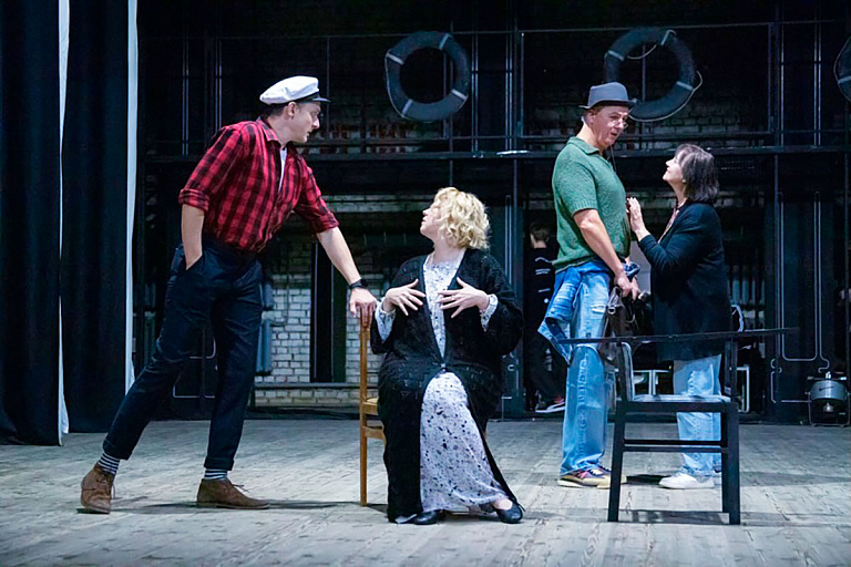 Остапа Бендера в спектакле сыграет один из министров Беларуси