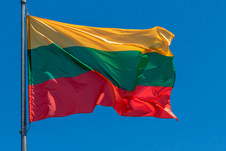 Литва продлила закрытие воздушного пространства у границы с Беларусью