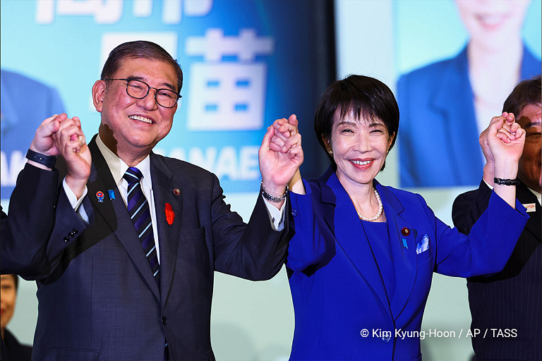 Премьером Японии впервые может стать женщина – кто она