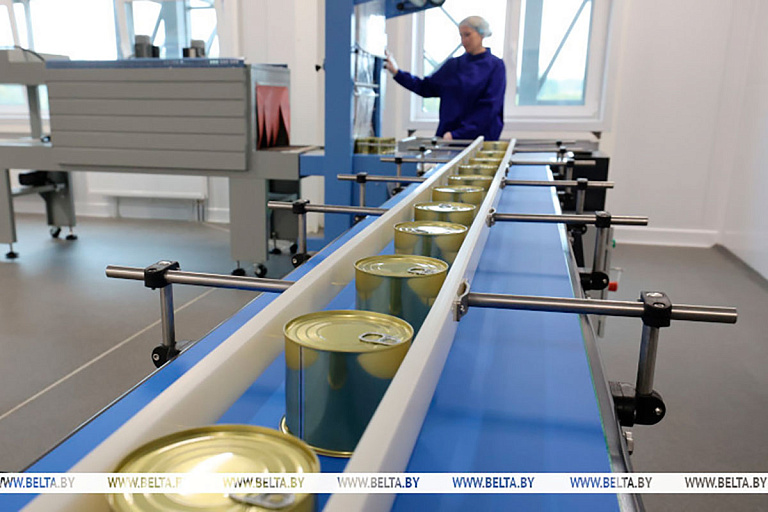 На Витебщине открыли завод по выпуску продуктов – чем полакомимся
