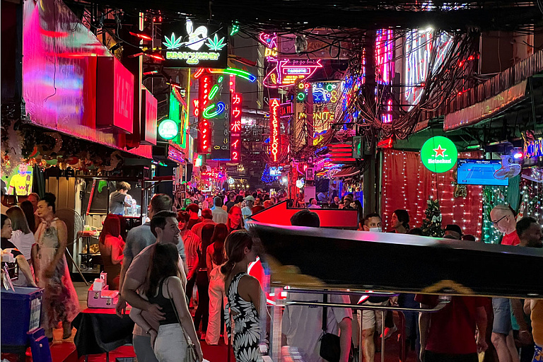 Туристов в Таиланде будут проверять на вменяемость