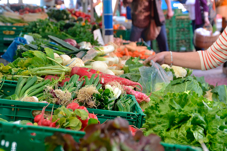 Доходы от продажи урожая с огородов хотят облагать налогом по-новому