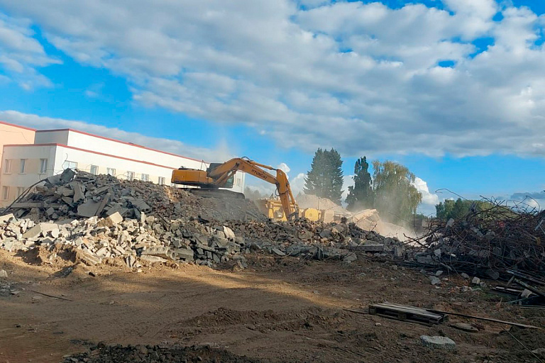 В Гродненской области сносят больницу – что случилось