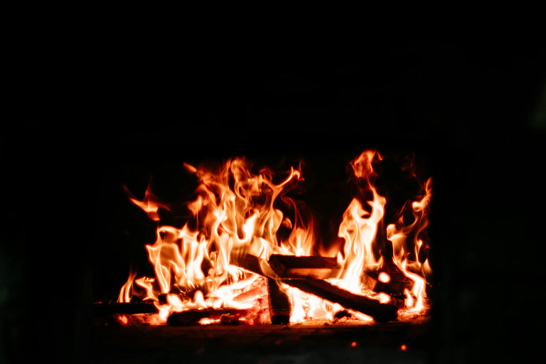 История с кочергой: покупателя обманули на маркетплейсе – он пошел в суд