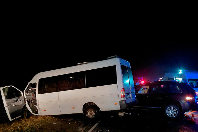 Стали известны подробности ДТП с маршруткой, в котором погибли шесть человек