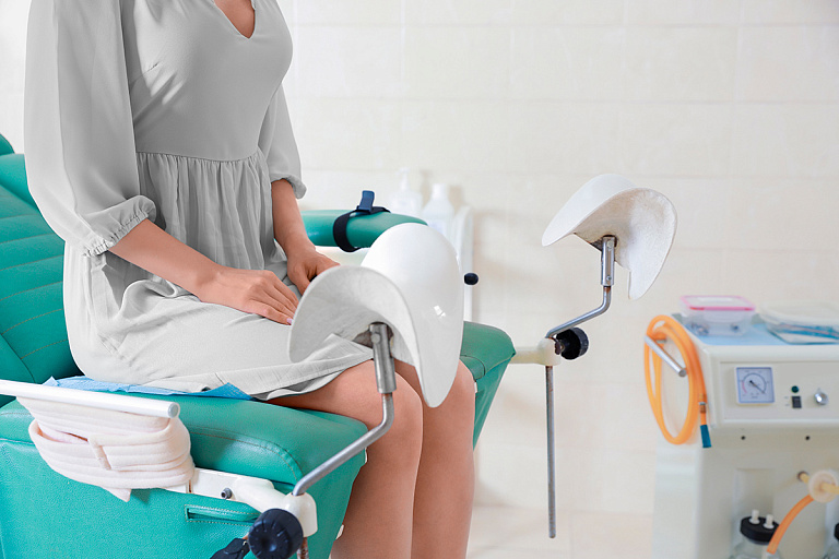 Врач назвал пять симптомов, когда нужно бежать к гинекологу