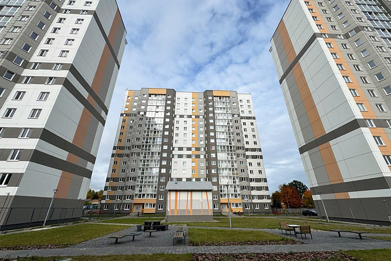 Квартал многоэтажек вырос в Минске – местные жители удивлены
