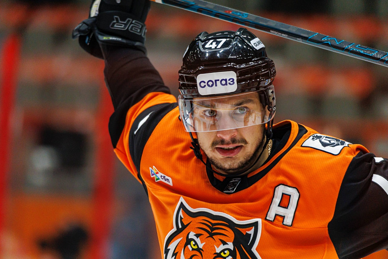 Так проиграть нужно уметь: "Амур" и "Спартак" выдали уникальный матч