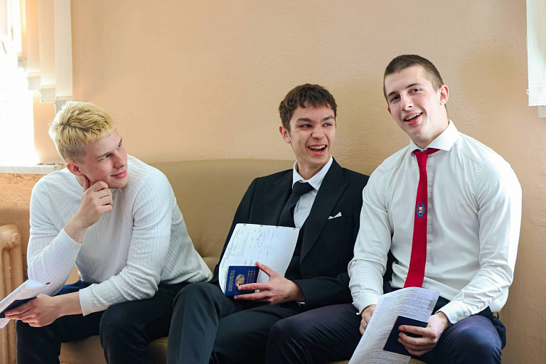 На какие специальности можно попасть без экзаменов, определились в Минобре