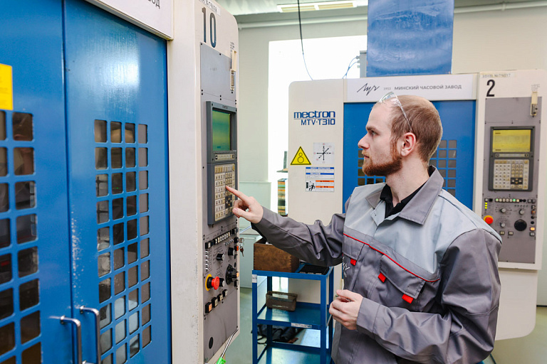 Белорусский холдинг за год открыл сразу три завода – что там выпускают