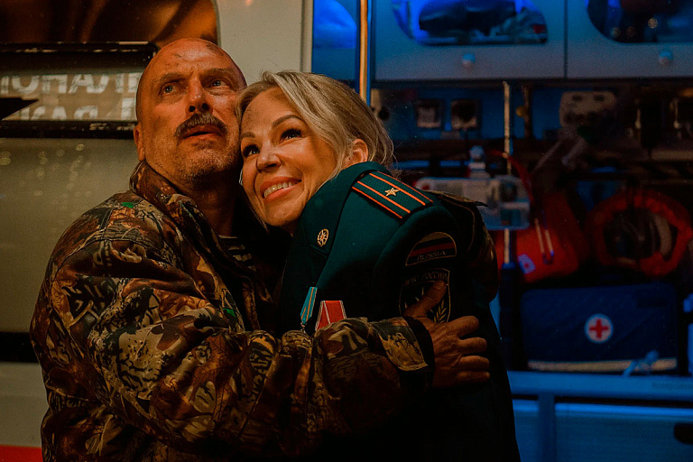 В сети показали трейлер новых "Елок" – уже 12-я часть