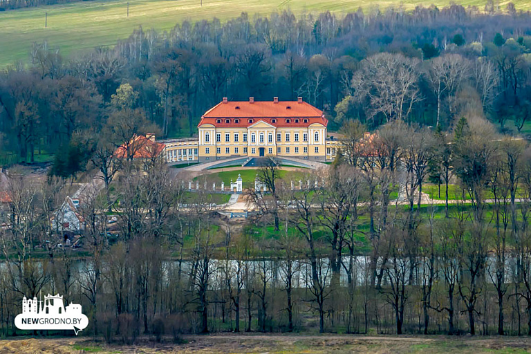 Достойно Лувра: в белорусском дворце нашли особо ценную живопись