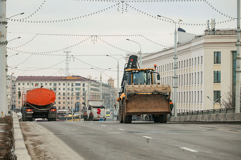 Мост в центре белорусской столицы откроют досрочно – известна дата