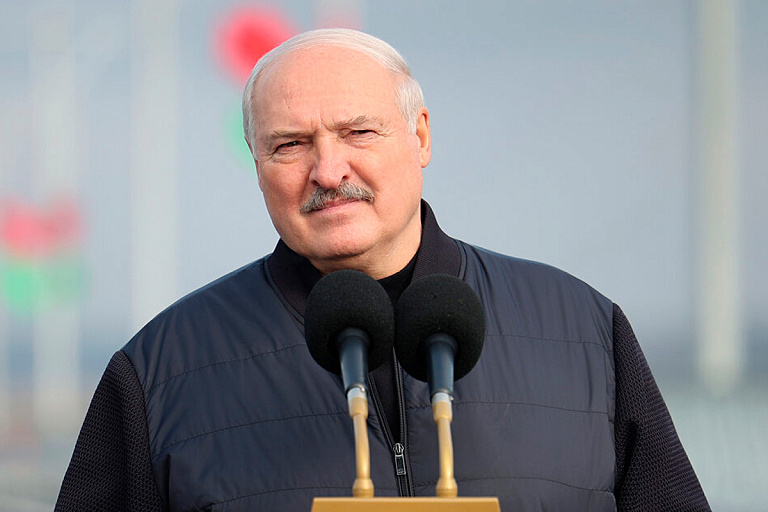 "Какие у вас там любовницы": Лукашенко – о коррупции в дорожной отрасли