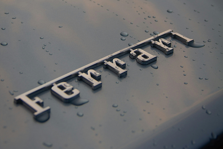 Гаражные умельцы переделали Ferrari GTC4Lusso в злой внедорожник