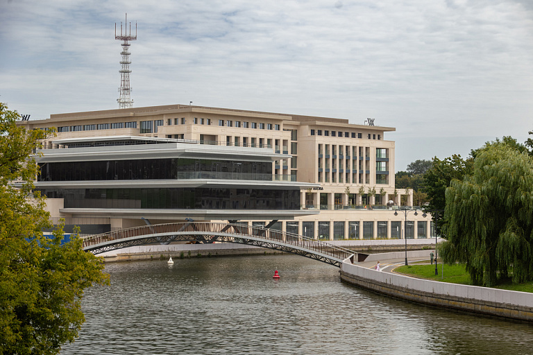 Сколько стоят номера в новом элитном отеле Минска – вы удивитесь