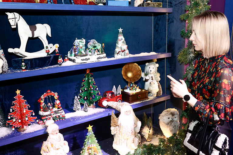 Новый год в центре Минска: рассказываем, где уже можно поймать зимний вайб