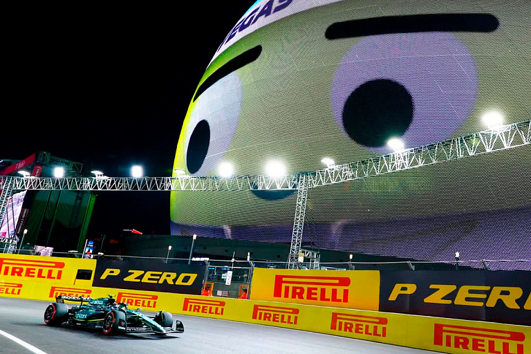 Как пилоты "Формулы-1" подготовились к "Городу грехов" – смотрим фото