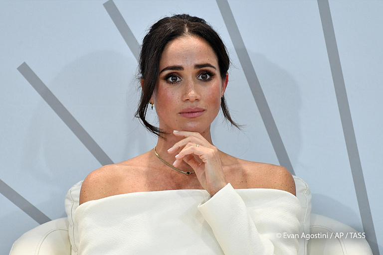 Меган Маркл обвинили в краже: это достойно сюжета "Дьявол носит Prada"