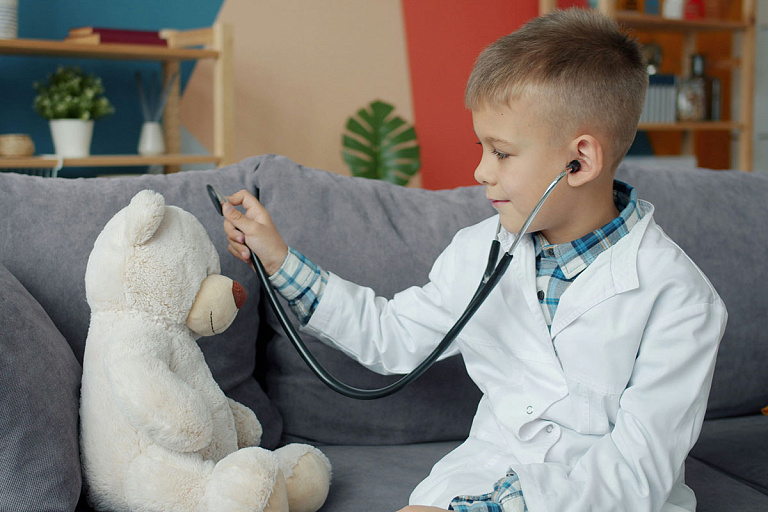 Имплант для позвоночника "подстроится" под ребенка: врач – о новой системе