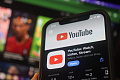 YouTube требует у белорусов предоставить документы – что происходит