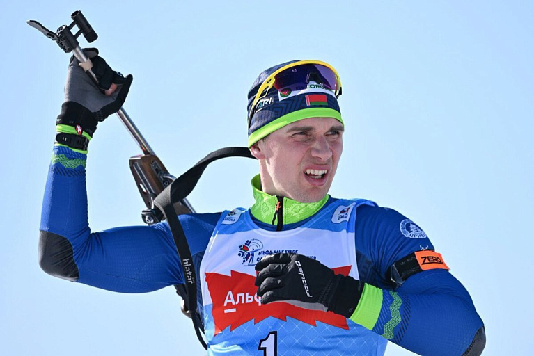 И морозы нипочем: Смольский взял спринт в Ханты-Мансийске